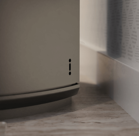Detaljbild av Scan 67 braskamin med USB-C-port på baksidan